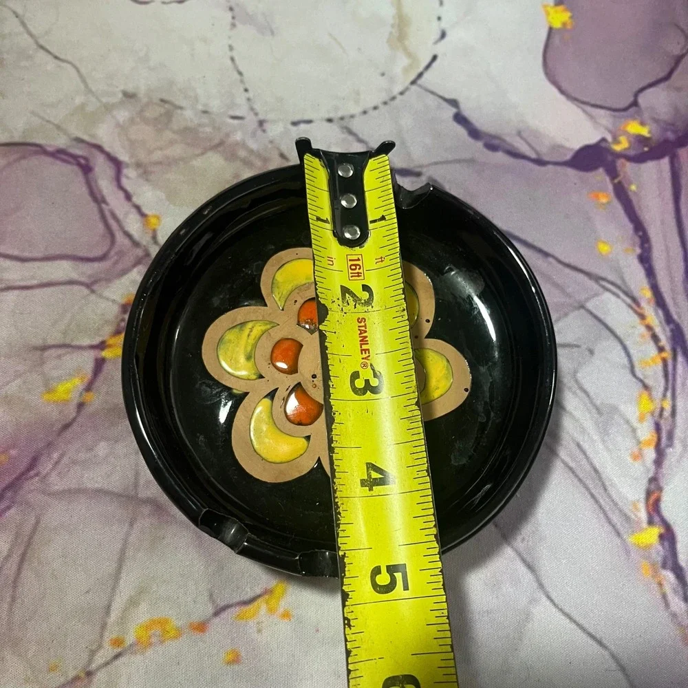 N/A vintage ceramic